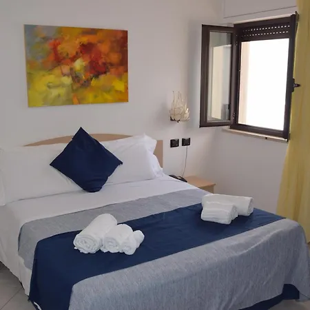 Hotel Profumo Di Mare 3*