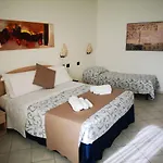 מלון Profumo Di Mare 3*