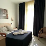 Profumo Di Mare מלון אוטרנטו
