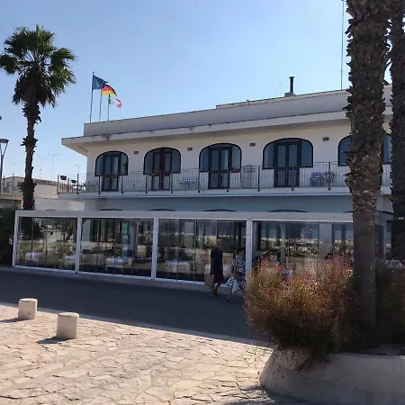 Отель Profumo Di Mare Отранто