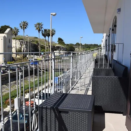 プロフーモ ディ マーレ ホテル 3*