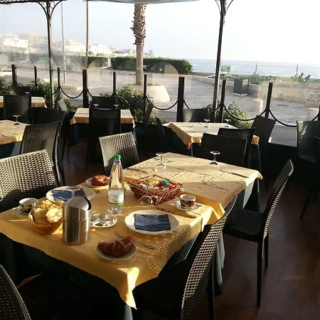 プロフーモ ディ マーレ 3*